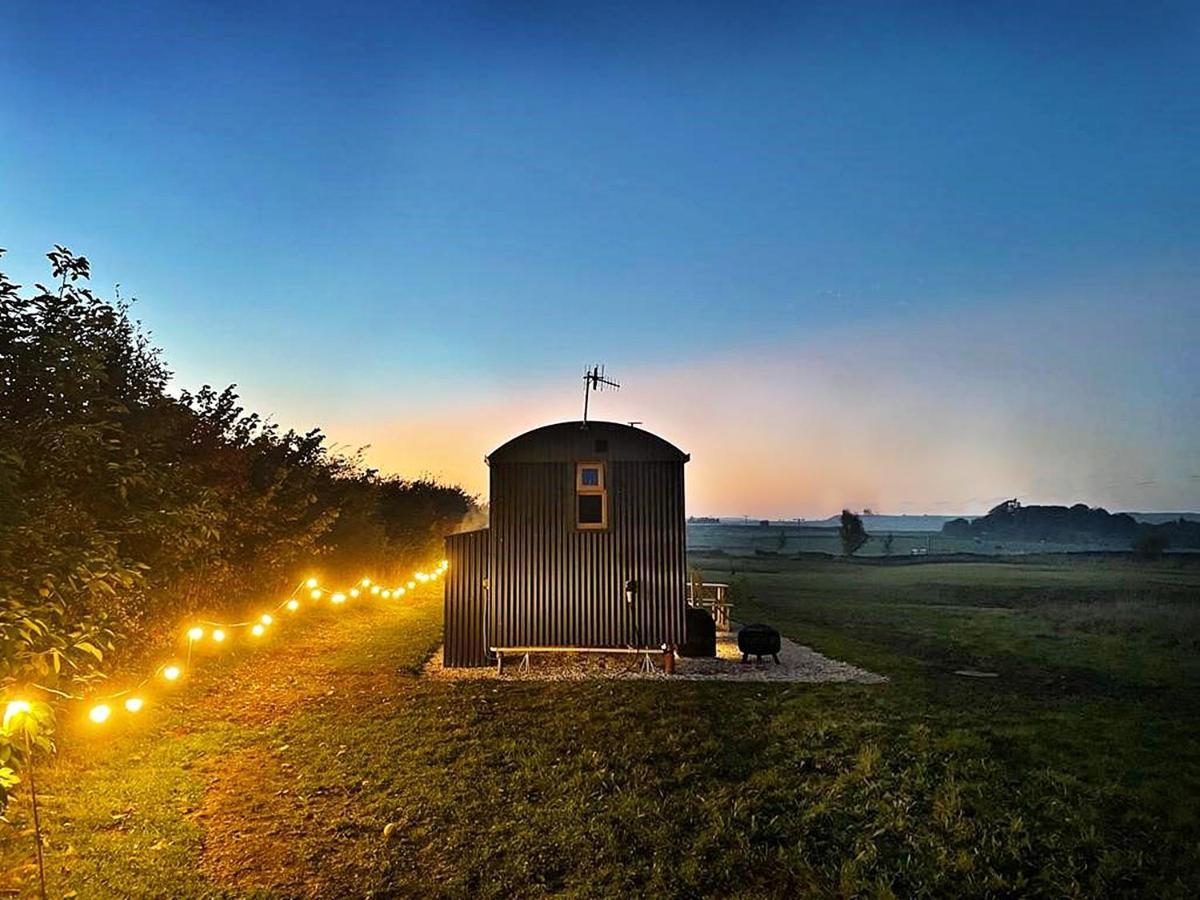Luxury Shepherd Hut In The Peak District Bakewell Dış mekan fotoğraf